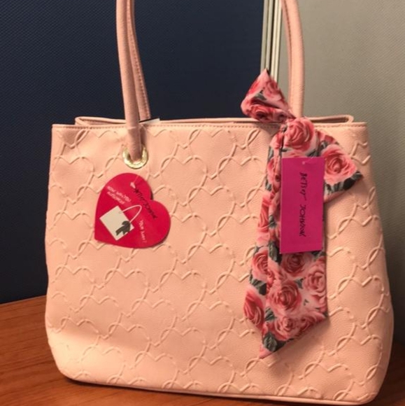 Betsty Johnson - Picture 2 of 8